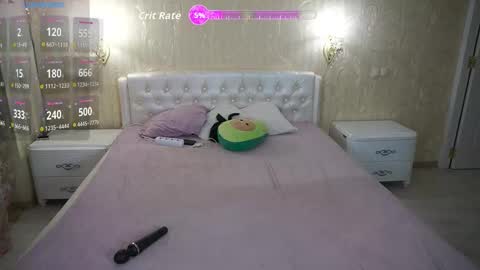 Luna online show from 12-23-25, 01:58