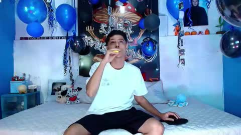 elias_salvatore_ online show from 02-06-26, 02:27