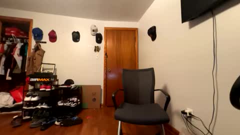 eliasperez521 online show from 03-22-26, 11:41