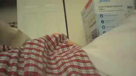 Snapshot of eliexavier123456789 chatting on 01-01-25, 06:27 eliexavier123456789 online show from 01-01-25, 06:27