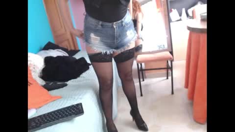 elifgirasol online show from 02-18-25, 03:54