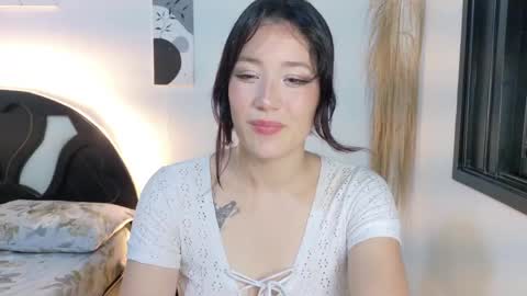 eliiih_ online show from 04-27-26, 03:04