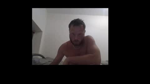 Snapshot of elijah1983 chatting on 06-08-26, 07:47 Elijah online show from 06-08-26, 07:47