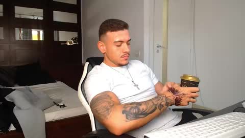 ElijahThorne online show from 02-04-26, 09:48