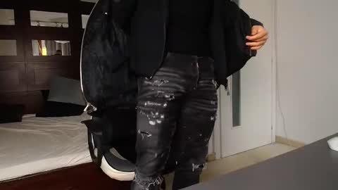 ElijahThorne online show from 02-24-26, 06:33