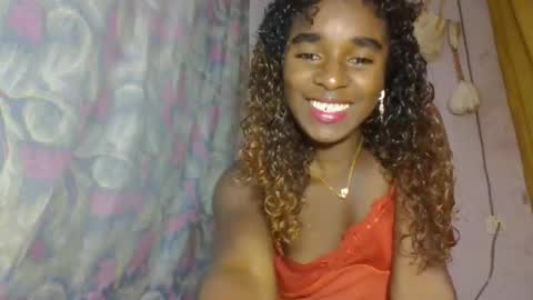 elina981 online show from 04-19-26, 12:26