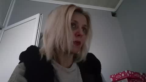 Elina online show from 03-13-26, 02:56