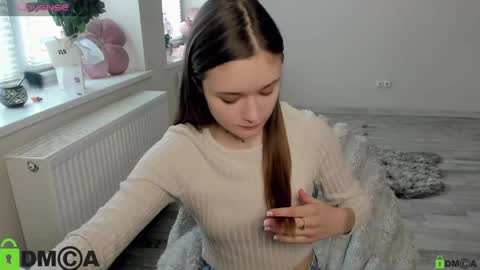 elina_x online show from 04-26-26, 08:01