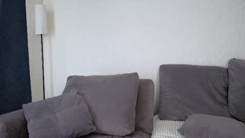Elna and Tom online show from 07-27-26, 01:34