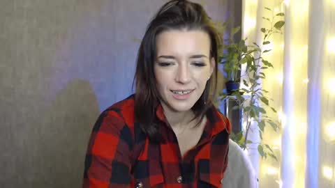 Elina online show from 12-31-24, 12:00