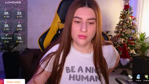 Elina online show from 12-18-24, 06:43