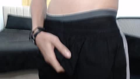 ELIO online show from 01-28-25, 07:32