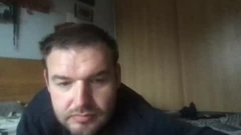 Snapshot of eliot26 chatting on 12-08-24, 01:58 e26 online show from 12-08-24, 01:58