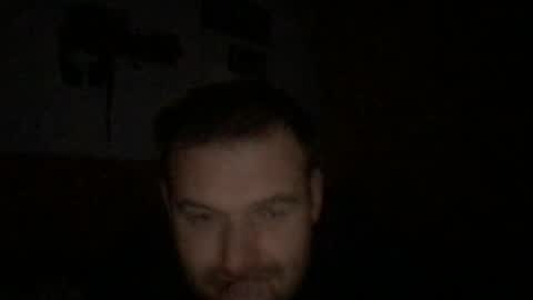 Snapshot of eliot26 chatting on 12-08-24, 05:01 e26 online show from 12-08-24, 05:01