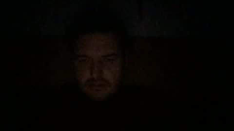 Snapshot of eliot26 chatting on 12-22-24, 10:36 e26 online show from 12-22-24, 10:36