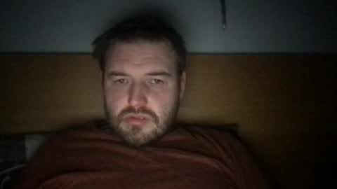 Snapshot of eliot26 chatting on 01-12-25, 09:19 e26 online show from 01-12-25, 09:19