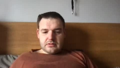 Snapshot of eliot26 chatting on 02-16-25, 10:21 e26 online show from 02-16-25, 10:21