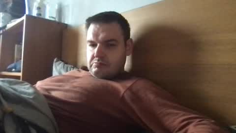 Snapshot of eliot26 chatting on 02-16-25, 01:27 e26 online show from 02-16-25, 01:27