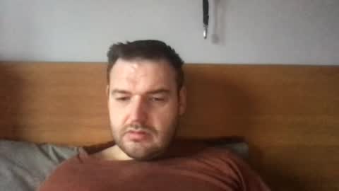 Snapshot of eliot26 chatting on 02-23-25, 09:33 e26 online show from 02-23-25, 09:33