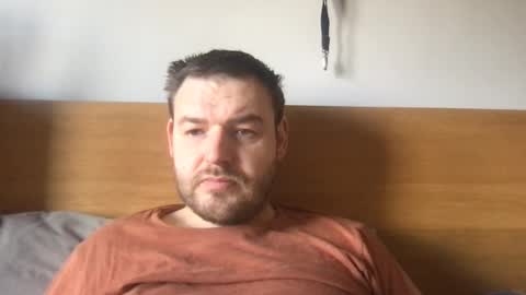 Snapshot of eliot26 chatting on 03-02-25, 11:18 e26 online show from 03-02-25, 11:18