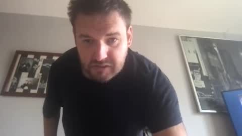 Snapshot of eliot26 chatting on 09-29-25, 12:54 e26 online show from 09-29-25, 12:54