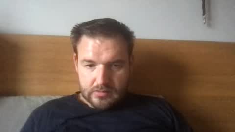 Snapshot of eliot26 chatting on 10-03-25, 12:02 e26 online show from 10-03-25, 12:02