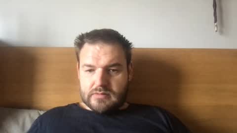 Snapshot of eliot26 chatting on 10-09-25, 11:41 e26 online show from 10-09-25, 11:41