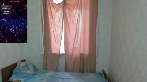 Snapshot of elis_gabbi chatting on 01-24-25, 07:19 Elis online show from 01-24-25, 07:19