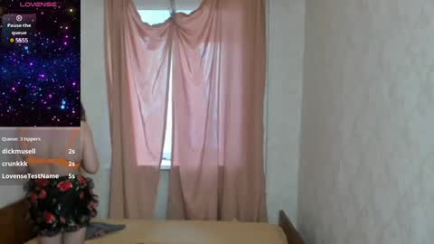 Snapshot of elis_gabbi chatting on 02-08-25, 01:11 Elis online show from 02-08-25, 01:11