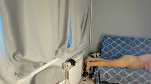 Snapshot of elis_gabbi chatting on 09-26-25, 01:31 Elis online show from 09-26-25, 01:31