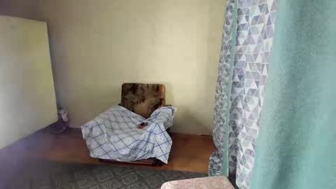 Elis online show from 03-18-26, 02:15