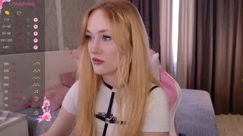 Snapshot of elis_goyard chatting on 09-21-25, 08:49 Elis online show from 09-21-25, 08:49