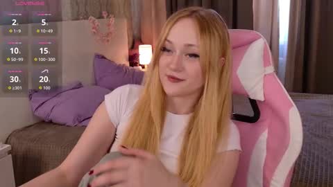 Snapshot of elis_goyard chatting on 10-06-25, 08:56 Elis online show from 10-06-25, 08:56