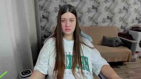 Aletta Oushen online show from 09-29-25, 09:58