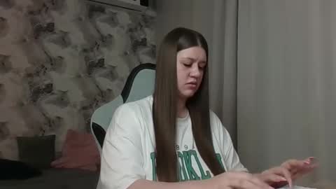 Aletta Oushen online show from 02-21-26, 01:01