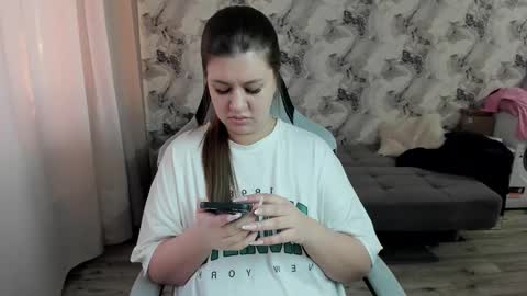 Aletta Oushen online show from 02-25-26, 11:31