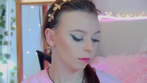 ElisabethDavis online show from 09-14-25, 03:11