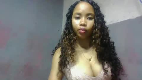 elisabethee online show from 04-26-26, 06:27