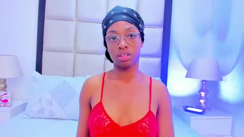 elisabettamonroy online show from 09-24-25, 02:09