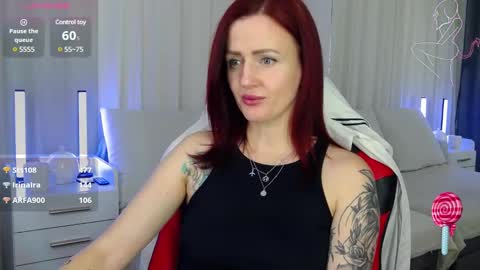 Snapshot of elisajanex chatting on 02-01-25, 01:34 elisajanex online show from 02-01-25, 01:34