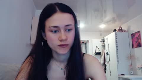 Elis online show from 04-04-26, 05:38