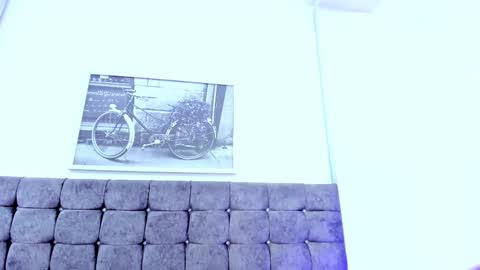 ELISE LEYTON online show from 02-21-25, 06:04