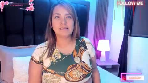 ELISE LEYTON online show from 11-11-25, 10:21