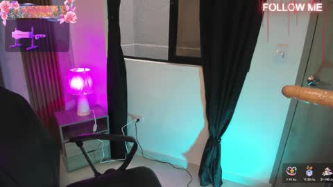 ELISE LEYTON online show from 12-17-25, 06:14