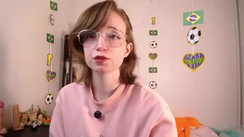elise_nyx online show from 06-12-26, 11:31