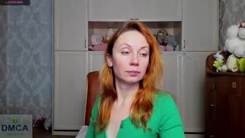 Elise online show from 02-19-25, 06:22