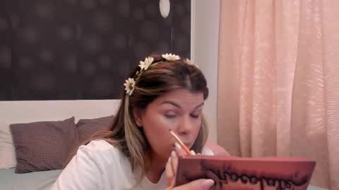 Elly online show from 12-05-25, 08:45