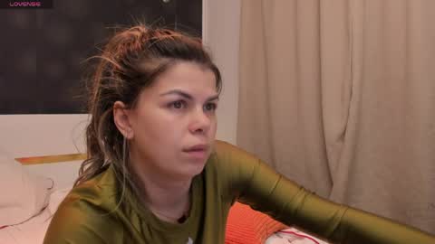 Elly online show from 04-23-26, 08:33