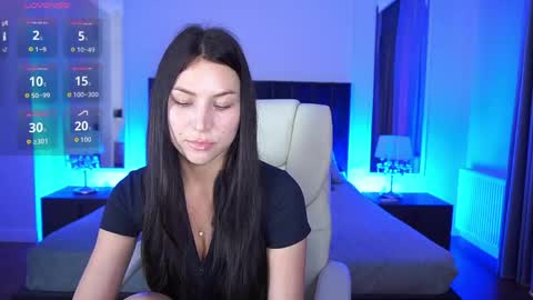 elisevelour online show from 06-03-26, 12:52
