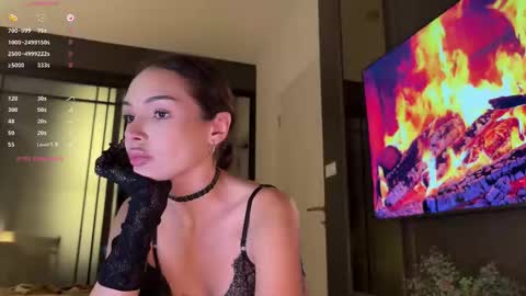 Nina online show from 10-18-25, 05:14